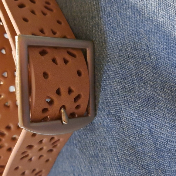 Light Tan flower hole punch boho style hippie 90's vintage sz M/L - Picture 3 of 4